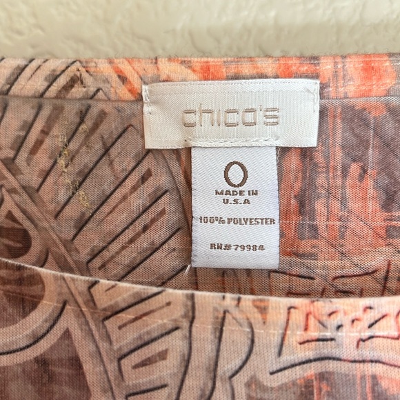 🆕 Chico’s mixed print Morgan top - Picture 3 of 7